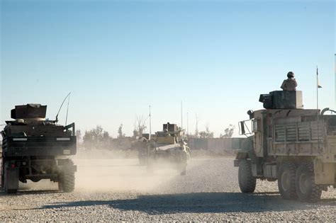 mudding gun Iraq|iraqi ground forces.